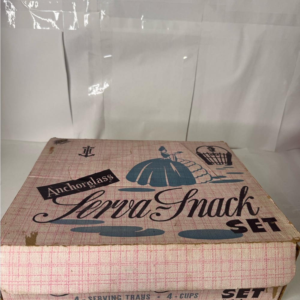 Anchor Hocking Vintage Serva-Snack Set  8 pieces NIB